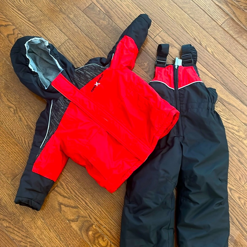 Zero exposure 2T snow pants and jacket set